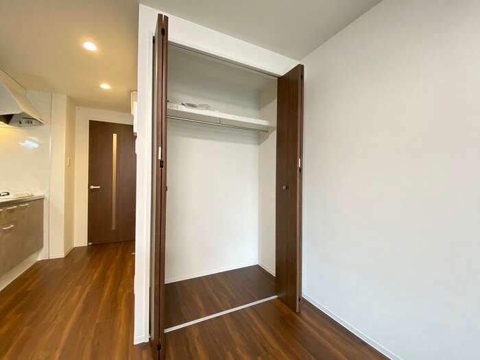 物件内観写真11　(収納)