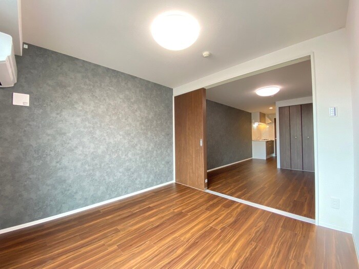 物件内観写真12　(居室)