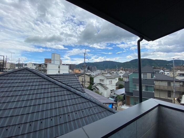 物件内観写真22　(室内からの展望)