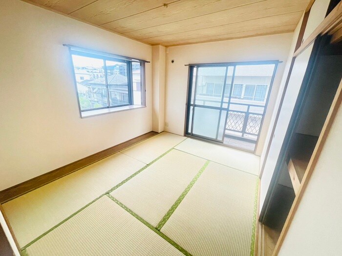 物件内観写真10　(居室)