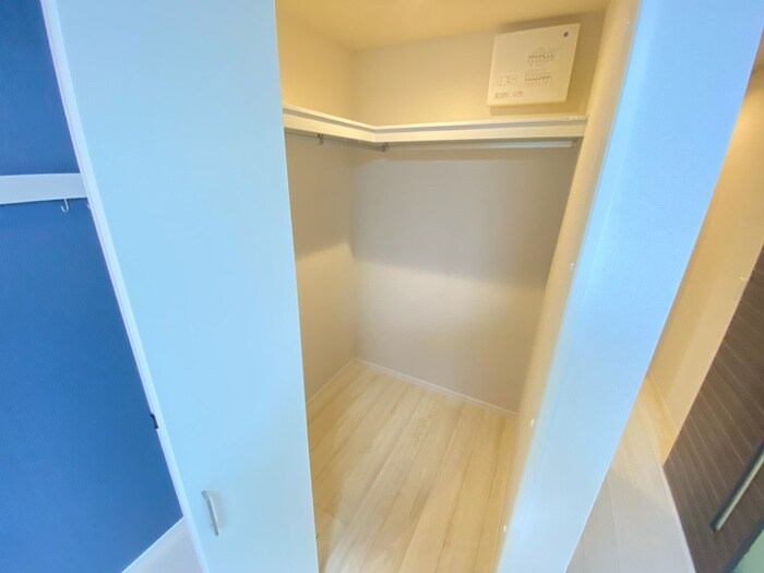 物件内観写真16　(収納)