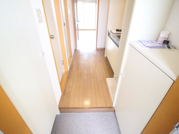物件内観写真20　(廊下)