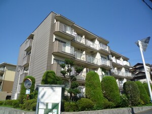 グリ－ンハイム千里外観写真
