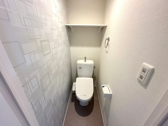 物件内観写真14　(トイレ)