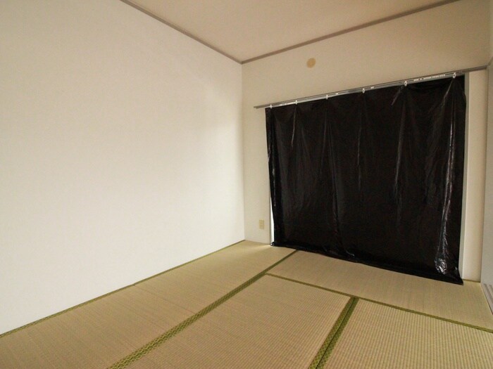 物件内観写真15　(居室)