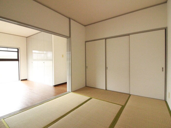 物件内観写真17　(居室)