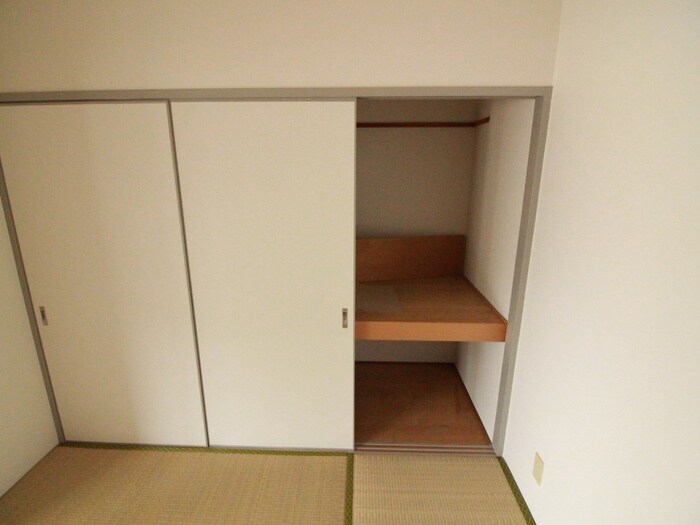 物件内観写真22　(収納)