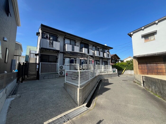 物件外観写真4　(周辺環境)