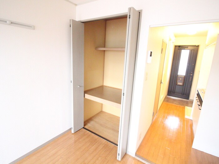 物件内観写真11　(収納)