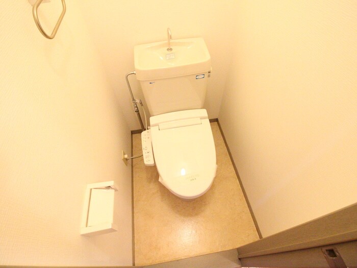 物件内観写真15　(トイレ)