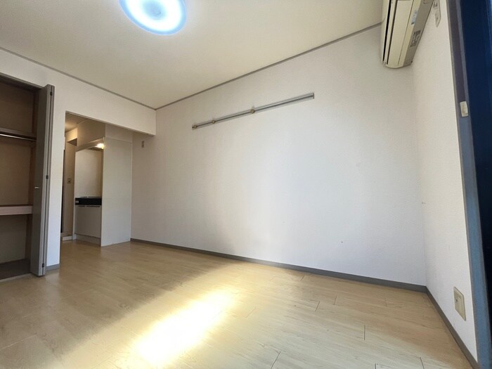 物件内観写真17　(居室)