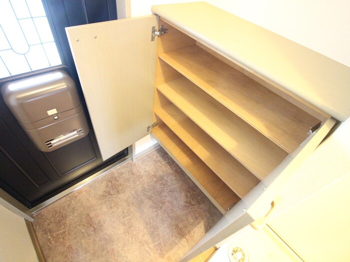 物件内観写真20　(靴箱)