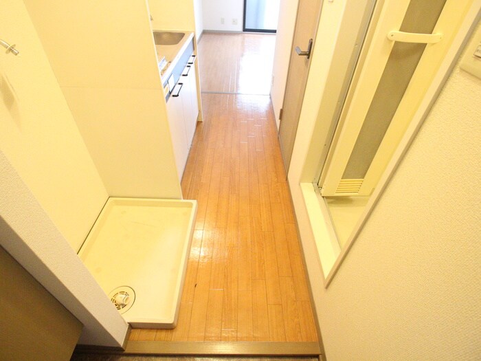 物件内観写真21　(廊下)