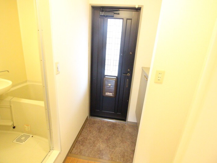 物件内観写真22　(玄関)