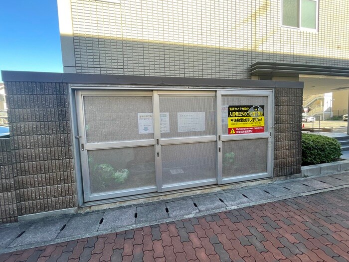 物件外観写真6　(建物設備)