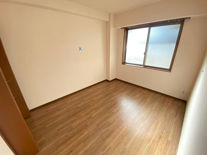 物件内観写真11　(居室)