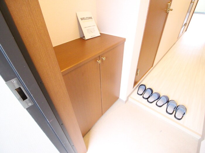 物件内観写真16　(靴箱)