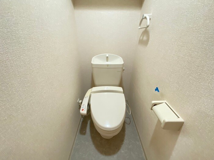 物件内観写真16　(トイレ)