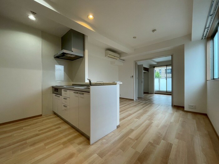 物件内観写真8　(居室)