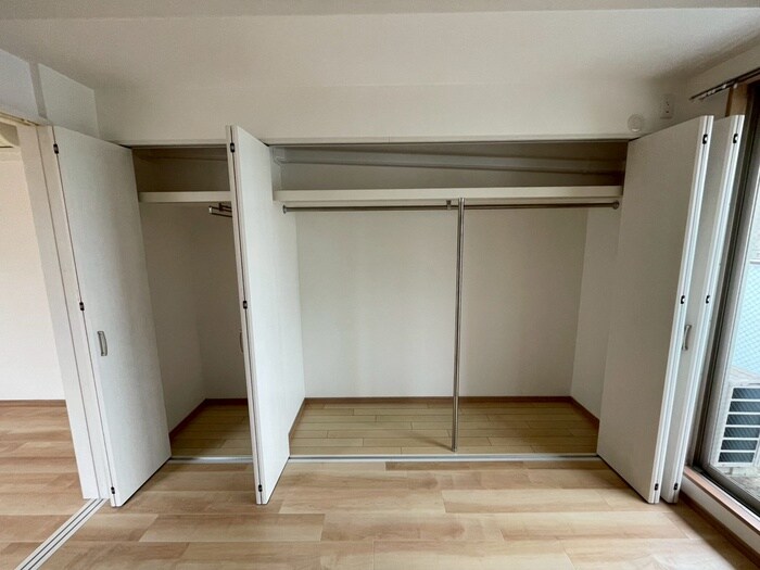 物件内観写真13　(収納)