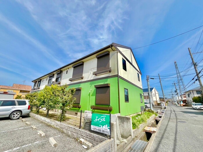 物件外観写真3　(外観写真)