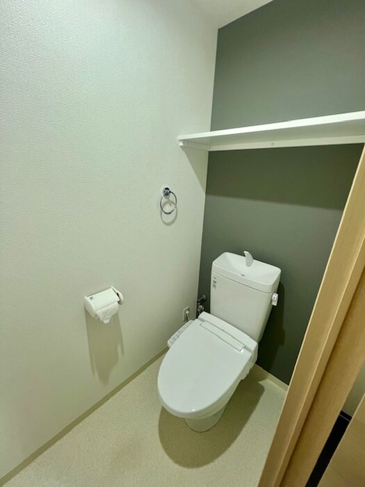 物件内観写真9　(トイレ)