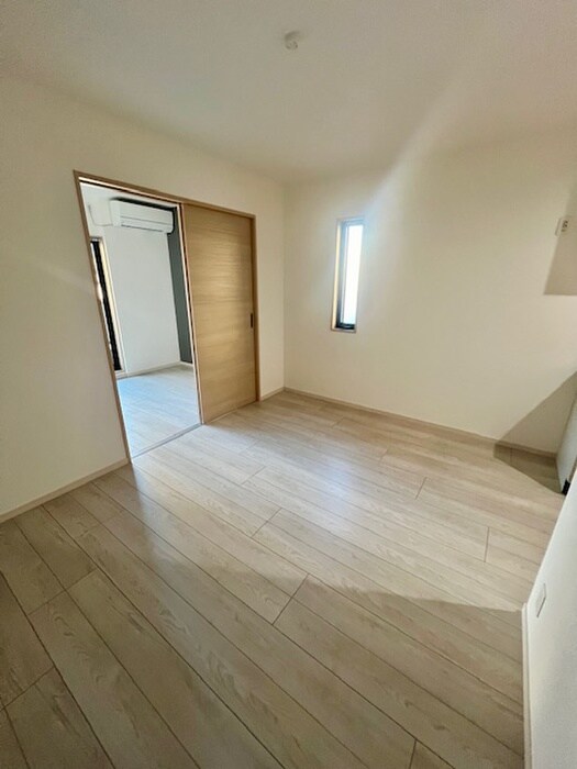 物件内観写真17　(居室)