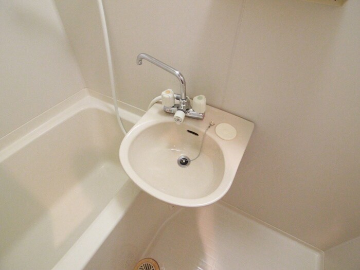 物件内観写真11　(洗面)