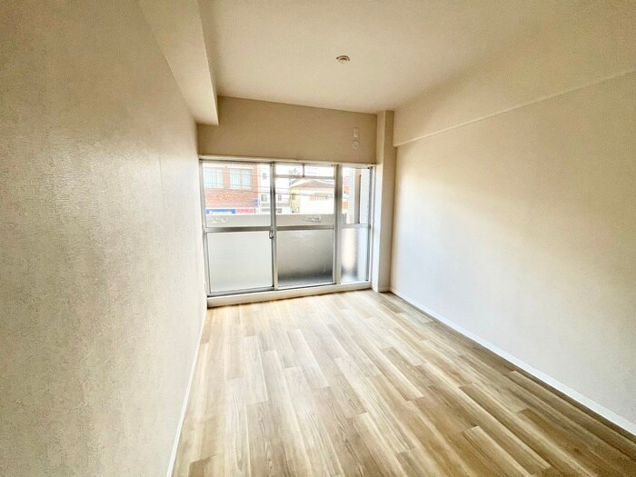 物件内観写真9　(居室)