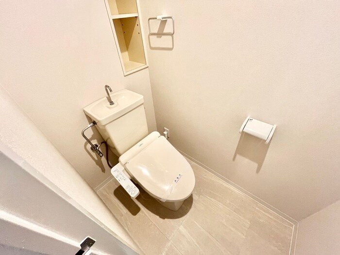 物件内観写真14　(トイレ)