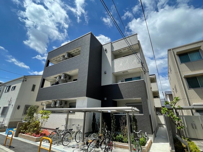 物件外観写真1　(外観写真)