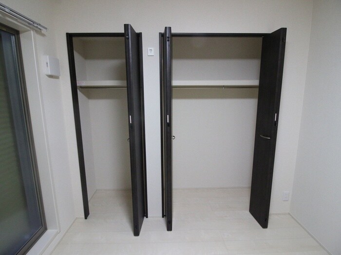 物件内観写真10　(収納)