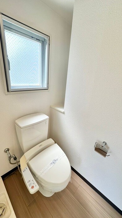 物件内観写真12　(トイレ)