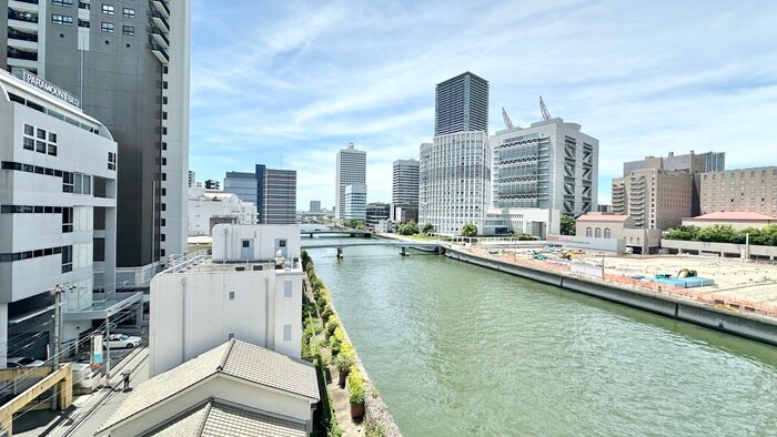 物件内観写真22　(室内からの展望)