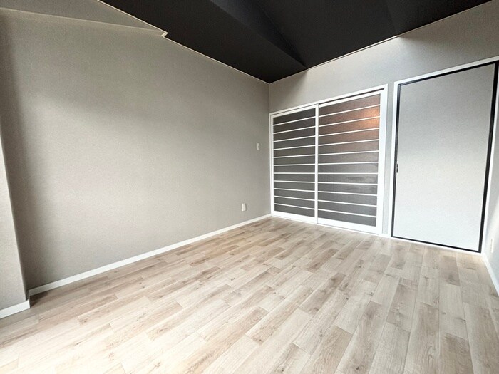 物件内観写真9　(居室)