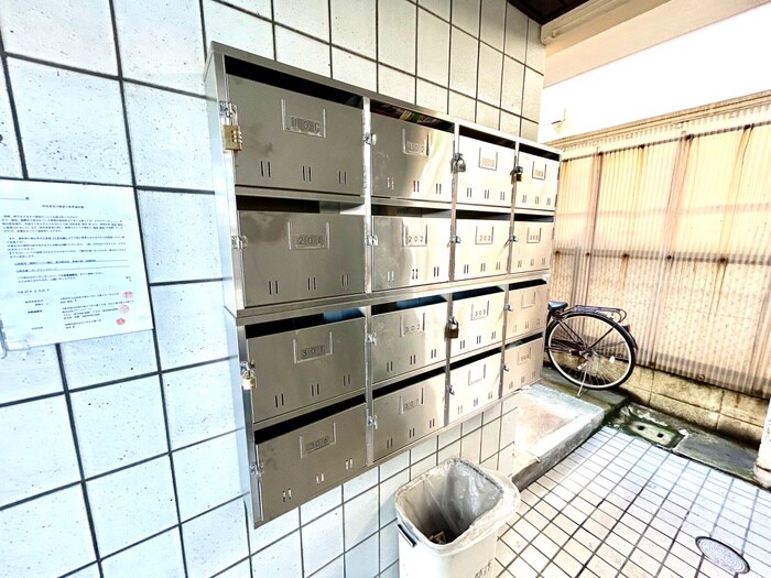 物件外観写真6　(建物設備)