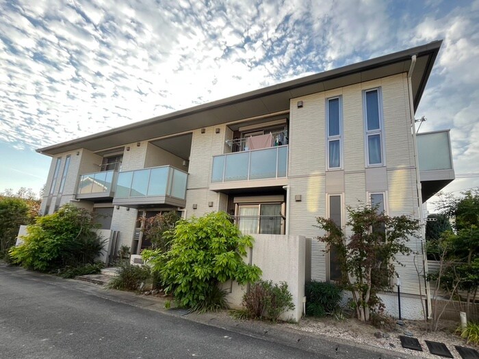 物件外観写真6　(外観写真)