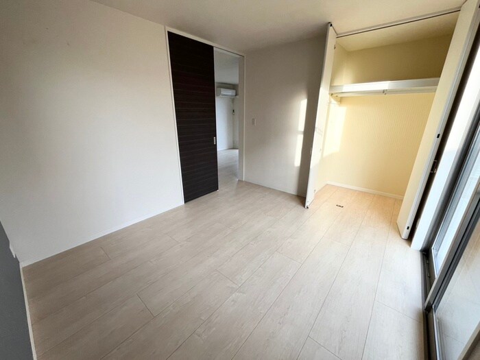 物件内観写真12　(居室)