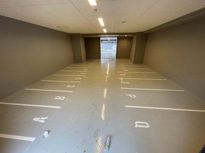 物件外観写真5　(バイク置き場)