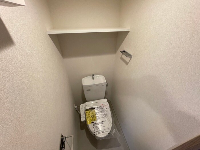 物件内観写真14　(トイレ)