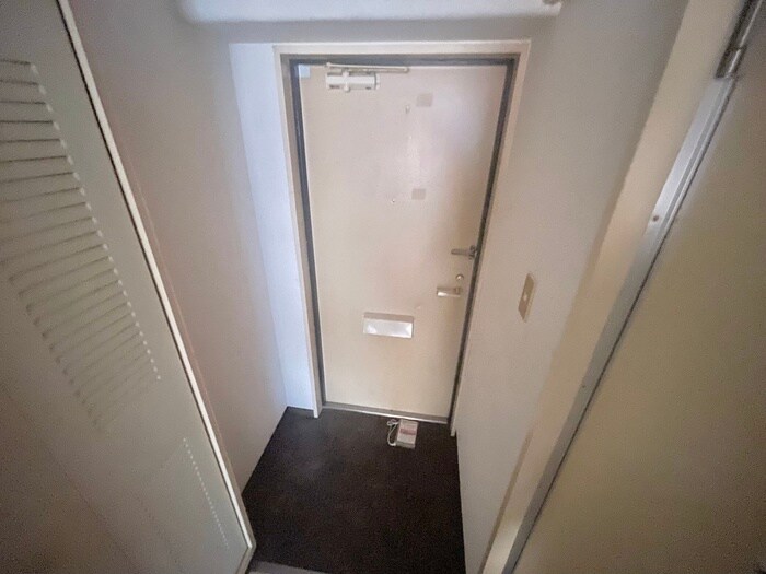 物件内観写真21　(玄関)