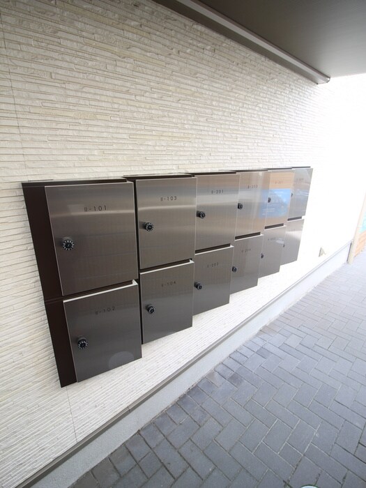 物件外観写真6　(建物設備)