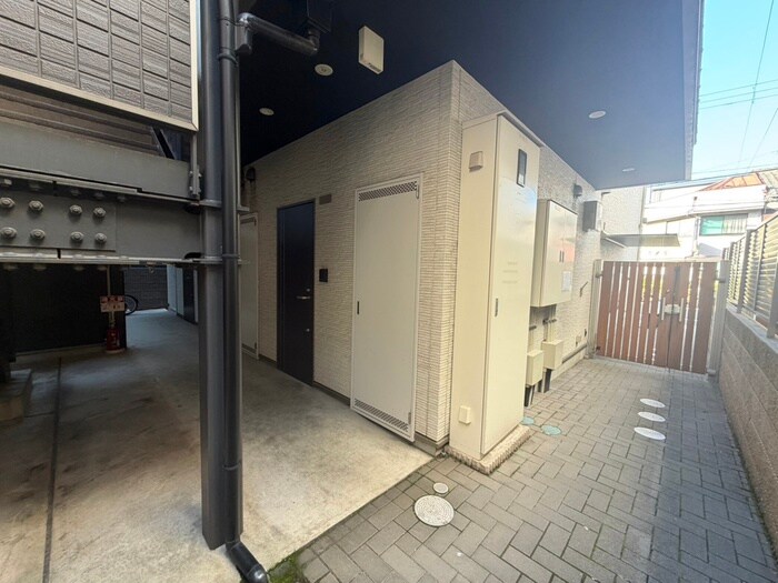 物件外観写真6　(外観写真)