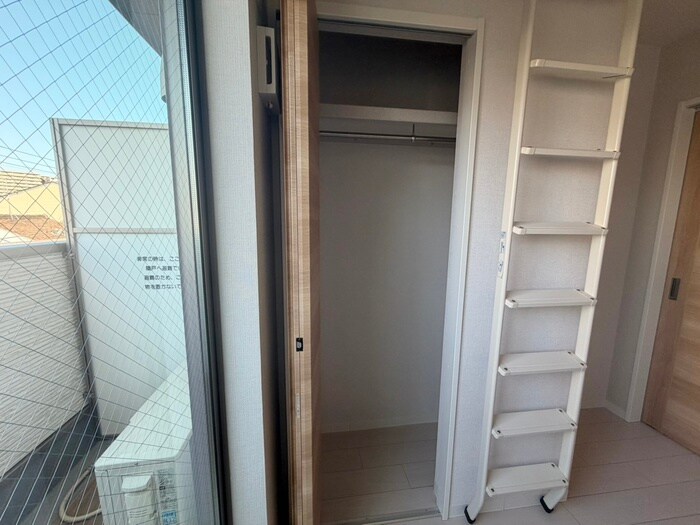 物件内観写真16　(洗面)