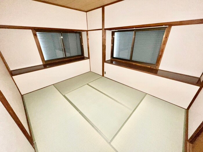 物件内観写真10　(居室)