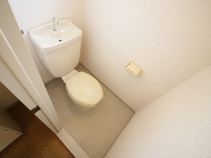 物件内観写真14　(トイレ)