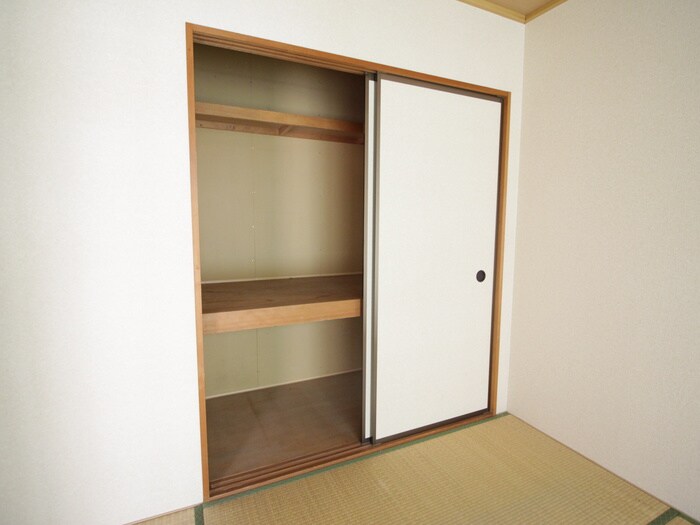 物件内観写真15　(収納)