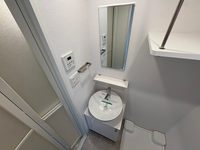 物件内観写真14　(洗面)