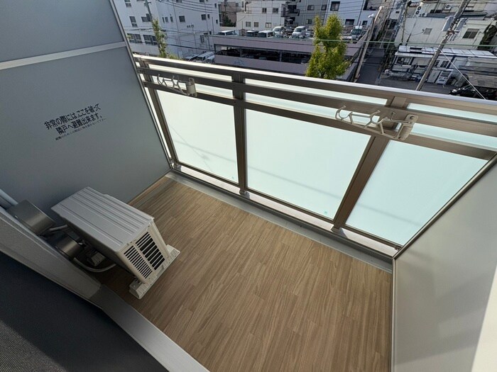 物件内観写真16　(ベランダ・バルコニー)