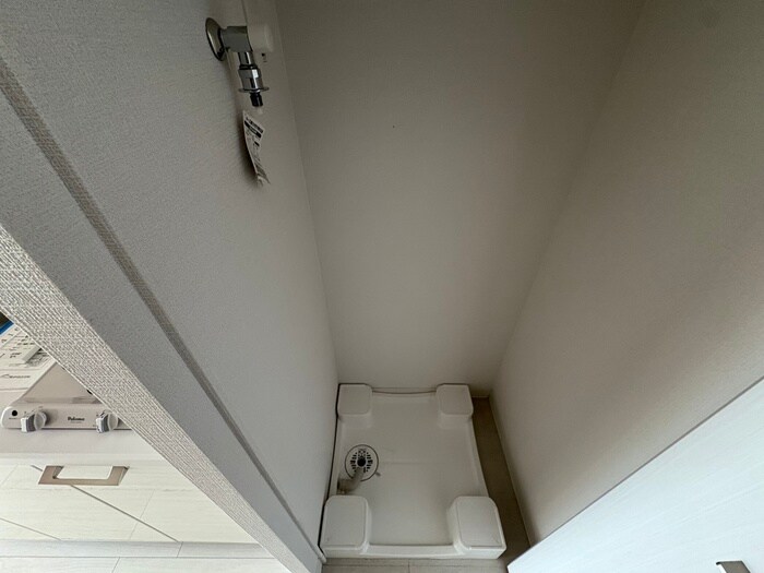 物件内観写真21　(洗濯機置場)